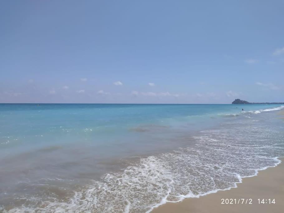 Apartamento Duplex En Primera Linea De Playa Peñíscola المظهر الخارجي الصورة